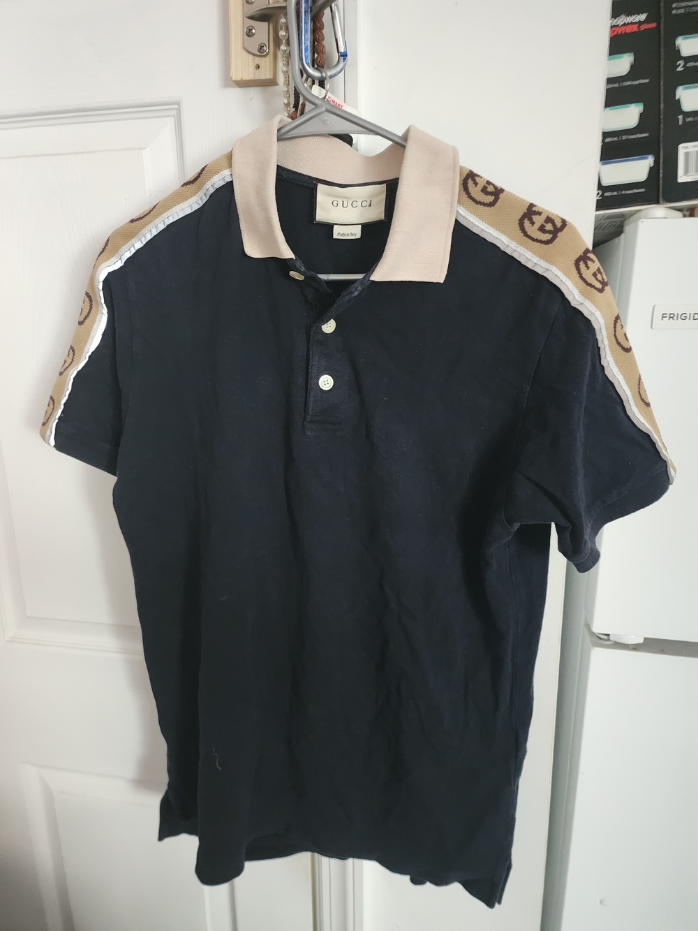 Gucci Black Polo with Beige Collar